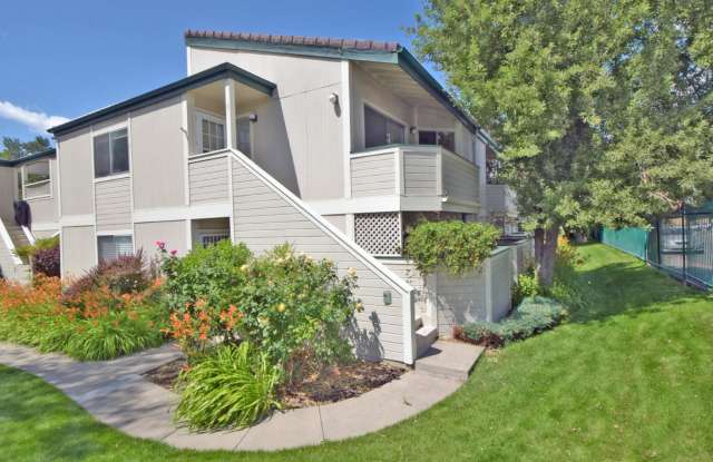 Cozy 2 Bedroom photos photos