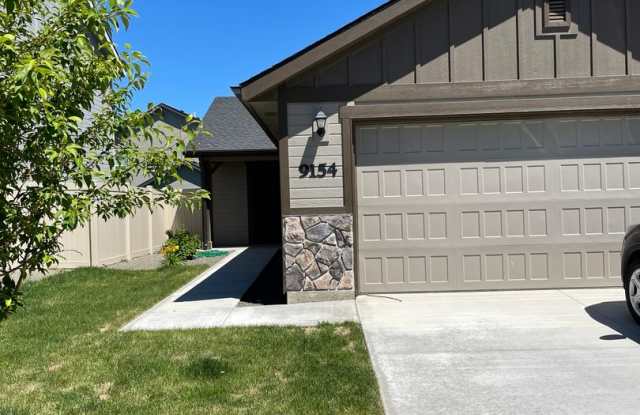 Beautiful 3-Bedroom Home photos photos