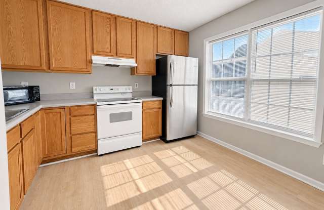 Quiet, Tucked-Away Townhome Gallery 3