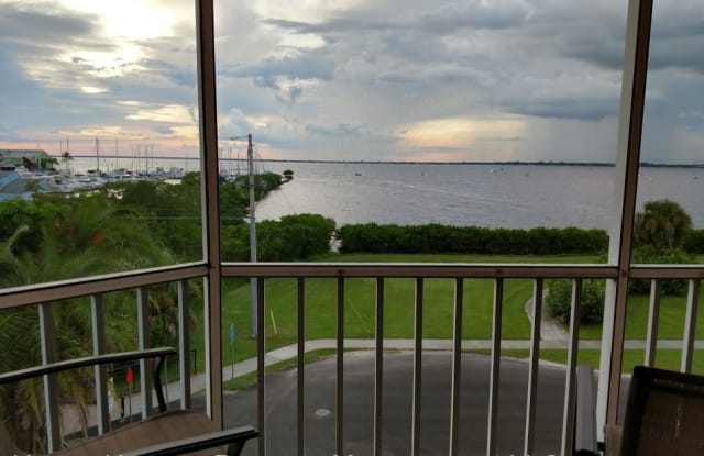 1031 W. Retta Esplanade Unit 134 - 1031 West Retta Esplanade, Punta Gorda, FL 33950