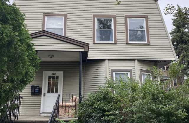 165 College Avenue - 2 photos photos