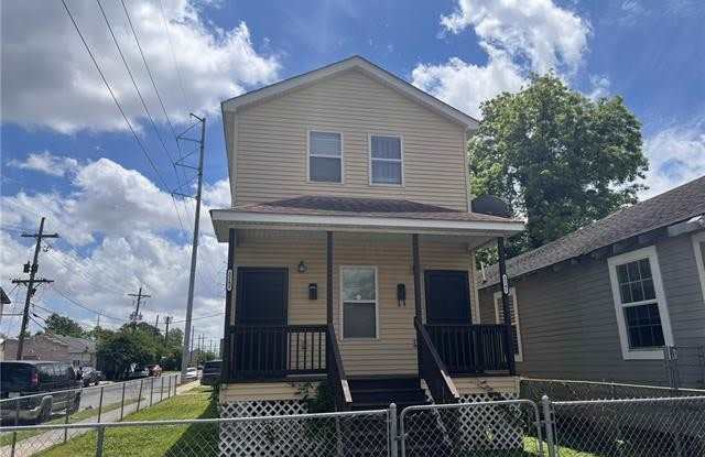 3243 FERN Street - 3243 Fern Street, New Orleans, LA 70125