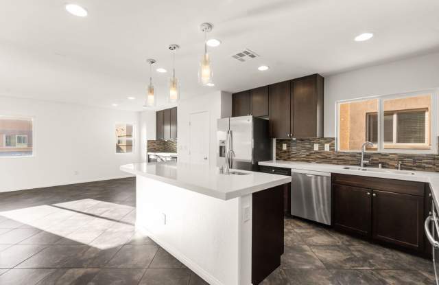 Stylishly Updated Las Vegas Retreat with Rooftop Views & Modern Charm Gallery 1