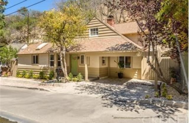 3634 Dixie Canyon Avenue - 3634 Dixie Canyon Pl, Los Angeles, CA 91423