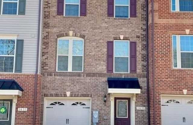 2635 RICHMOND WAY photos photos