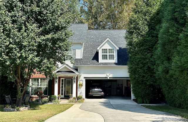 1913 Thorn Crest Drive - 1913 Thorn Crest Drive, Waxhaw, NC 28173 1913 Thorn Crest Drive - 1913 Thorn Crest Drive, Waxhaw, NC 28173