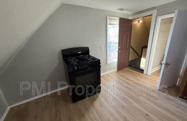 3806 W Rohr Ave. photos photos