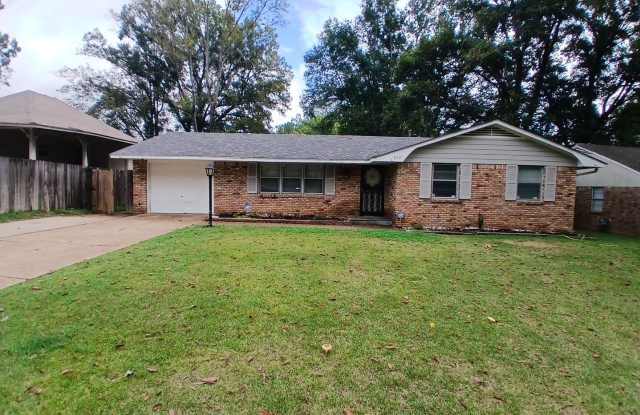 Charming 3-Bedroom Home in Desirable Raleigh Area photos photos
