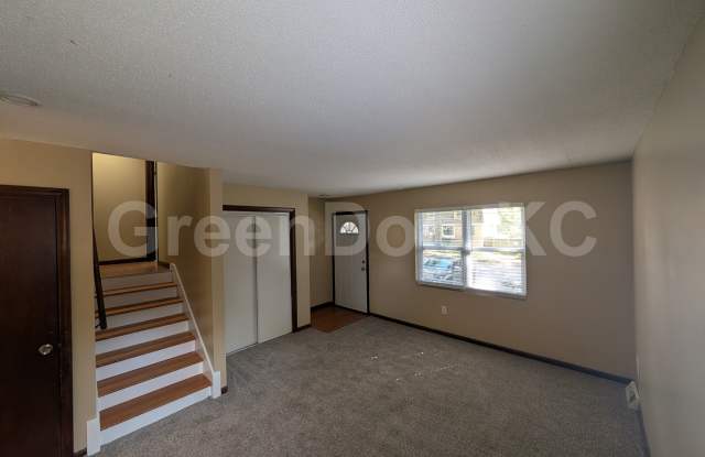 329 S Cardinal Drive Gallery 4