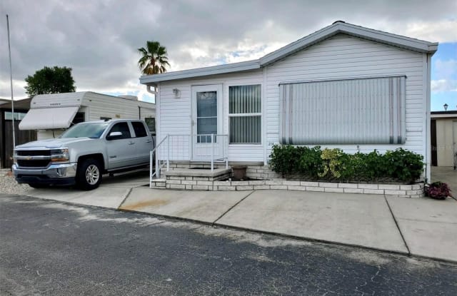 9412 NEW YORK AVE AVENUE - 9412 New York Avenue, Hudson, FL 34667