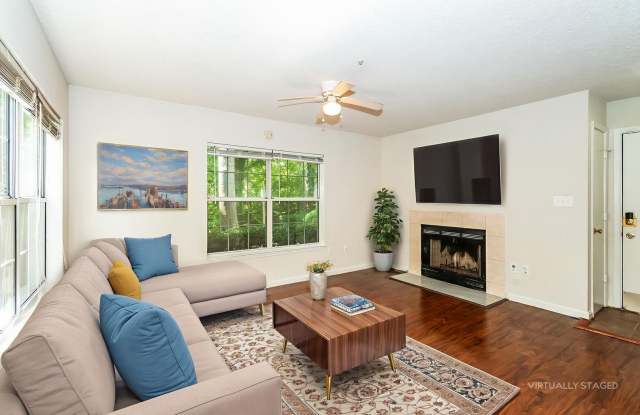 Spacious 2 Bedroom Condo with Parking in Garden Style community (First month's rent $500 off) photos photos