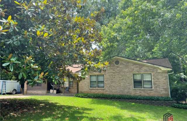 125 Hunt Road - 125 Hunt Road, Athens, GA 30606