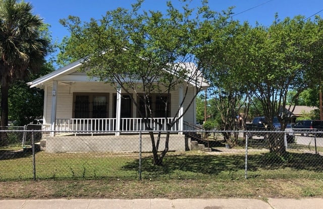3001 W MARTIN ST - 3001 West Martin Street, San Antonio, TX 78207