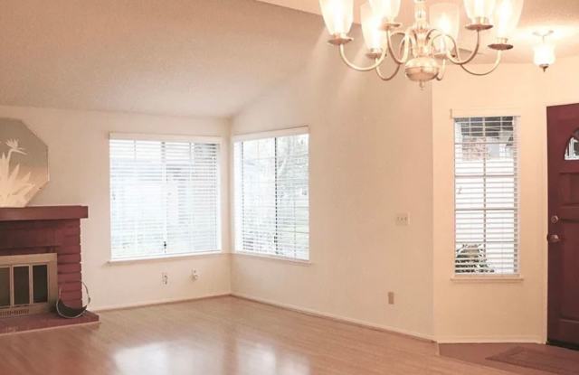 Move-In Ready Townhouse in Marlborough Seaside Village! photos photos