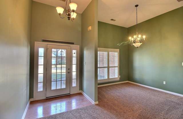 1325 W RAIN HOLLOW Cir Gallery 2