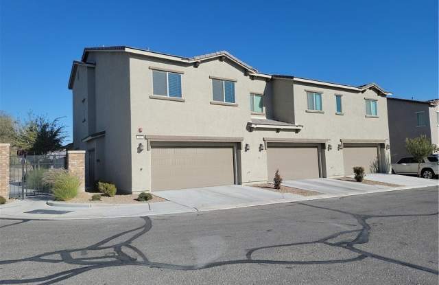 806 Star Estates Avenue - 806 Star Estates Avenue, North Las Vegas, NV 89086