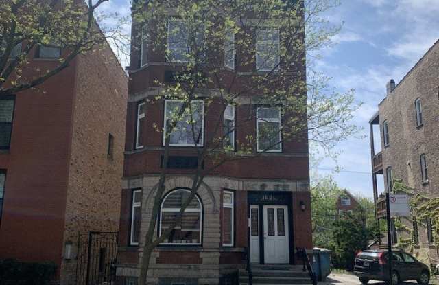 1303 W Flournoy Street photos photos