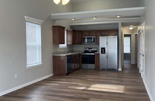 136 Southwest 145th Road - A Gallery 2