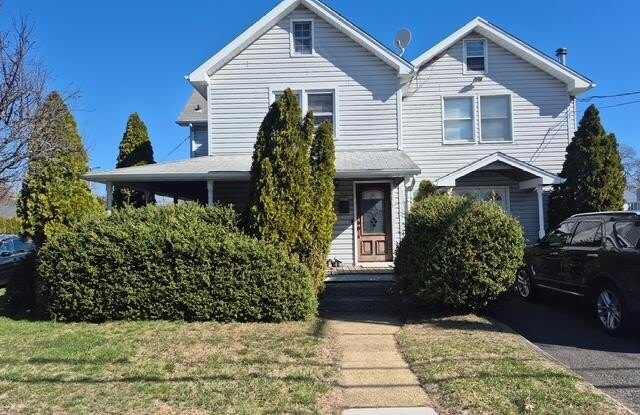 319 Roosevelt Avenue photos photos