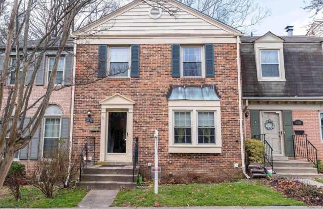 10323 HAMPSHIRE GREEN Avenue photos photos