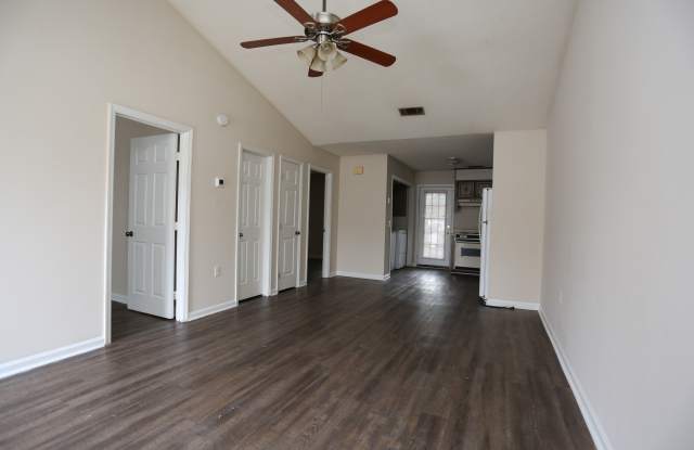 100 Lanier Dr Apt 3 photos photos