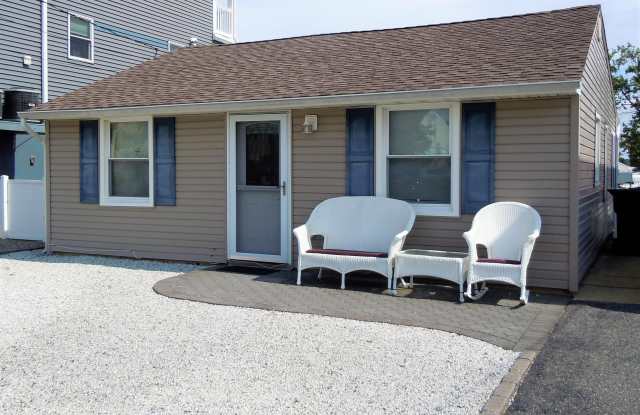 223 Butler Boulevard Gallery 4