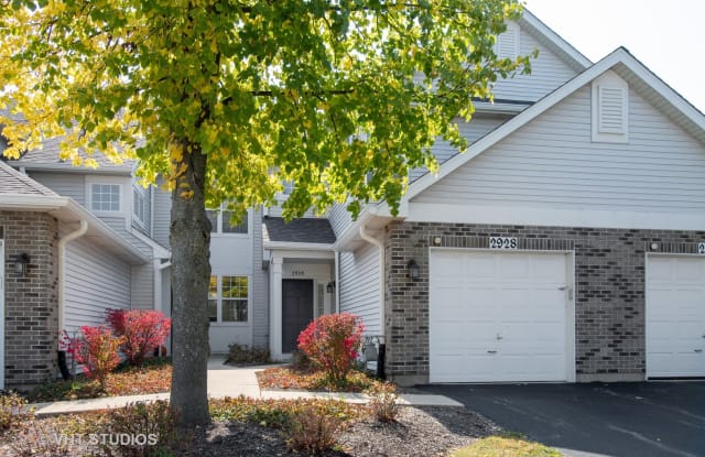 2928 Kentshire Circle - 2928 Kentshire Circle, Naperville, IL 60564