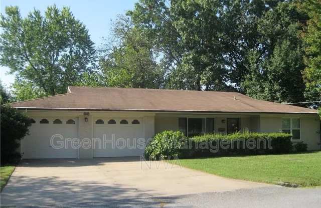 805 NW Carson Drive photos photos