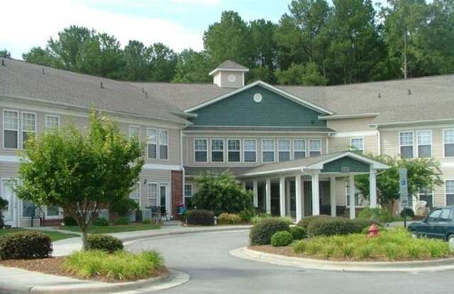 Garden Walk Villas - Senior and Affordable Housing Gallery 1