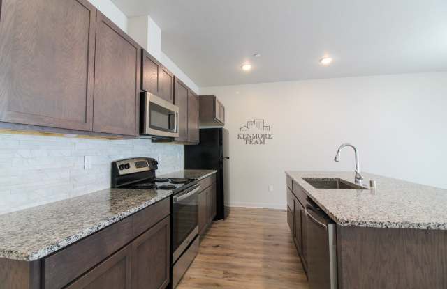 3 Bedroom, 2.5 Bath Townhome in Kennewick photos photos