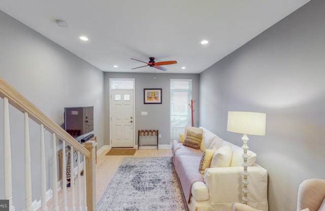 2045 E FAIRMOUNT AVENUE Gallery 2