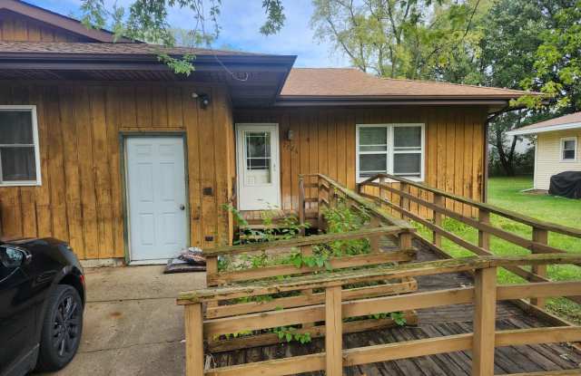 $1195| 2BD 1BA| 2726 Hallie Lane| Available now! Gallery 1