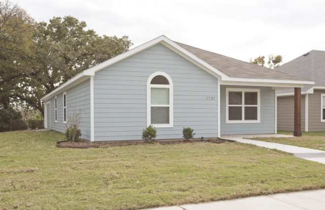 1732 Post Oak Ct - 1732 Post Oak Ct, Denton, TX 76209