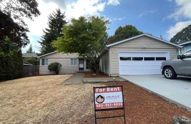 Single Level House-S Salem. Ready to Move in!!! photos photos