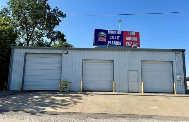 608 N I-35 photos photos
