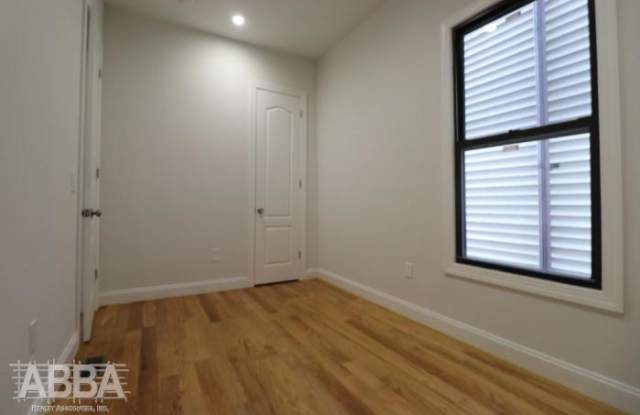 539 East 187th Street Gallery 3