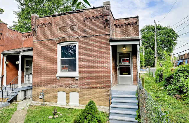 Charming 2BR House in Saint Louis photos photos