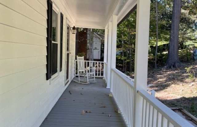 122 East Dynasty Drive Gallery 2