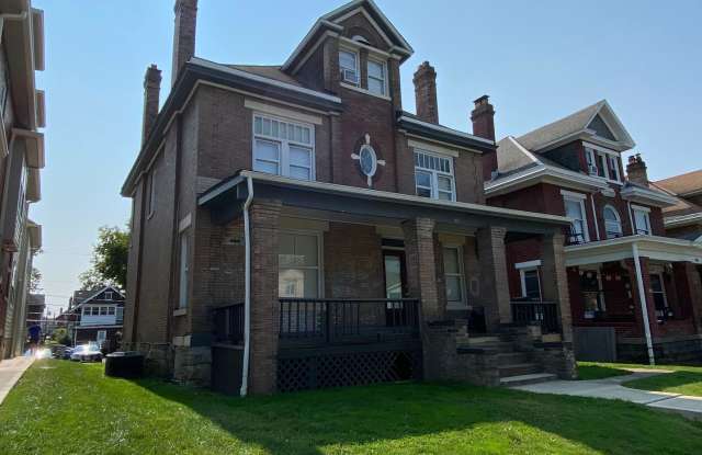 161 E 13th Ave - 161 East Thirteenth Avenue, Columbus, OH 43201