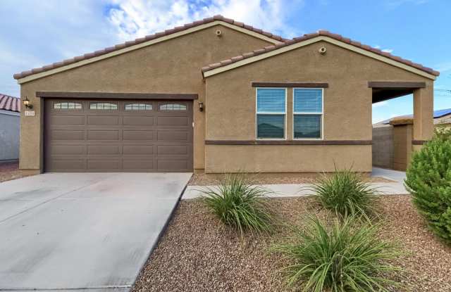 Spacious 4BR/2BA Home in South Phoenix – Modern Layout, Fenced Yard, Near South Mountain - 1754 Grenadine Road, Phoenix, AZ 85040