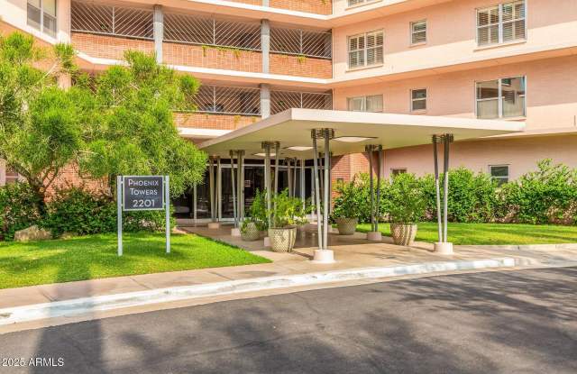 2201 N CENTRAL Avenue unit: 3D photos photos