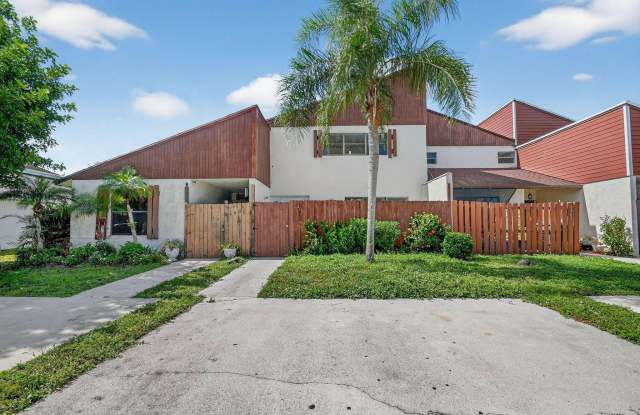 1405 White Pine Drive - 1405 White Pine Drive, Wellington, FL 33414