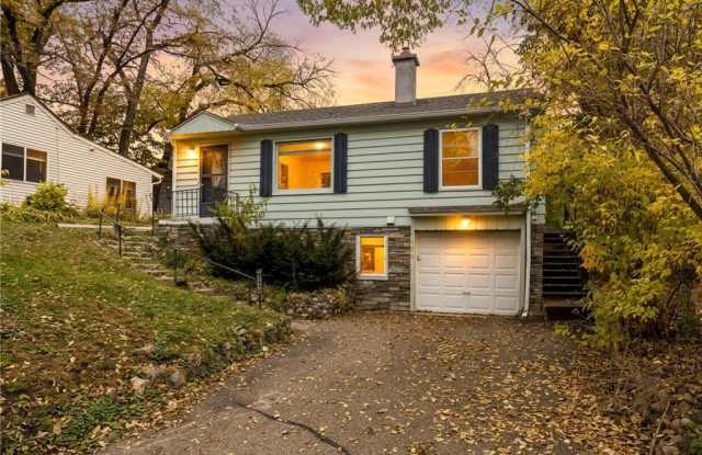 2336 Ives Lane N - 2336 Ives Lane North, Plymouth, MN 55441