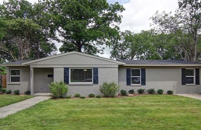 3804 W Spurgeon Street - 3804 W Spurgeon St, Fort Worth, TX 76133