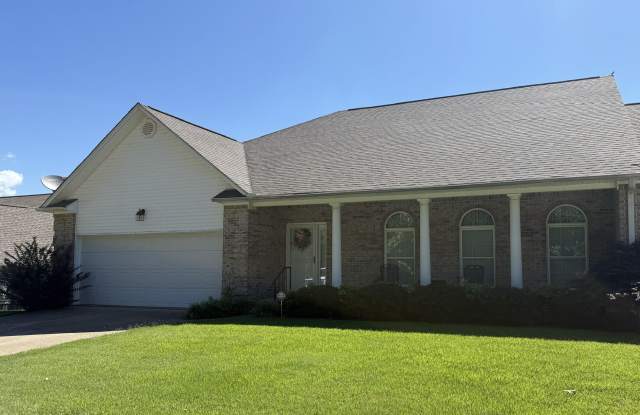 1744 Fairway Drive Gallery 2