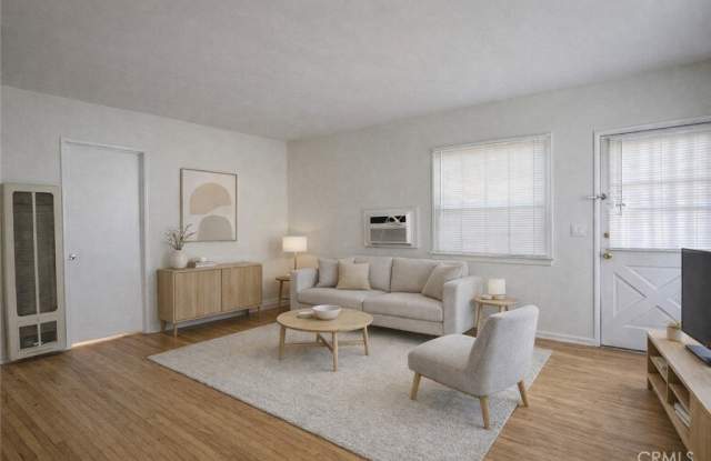 15234 Rayen Street photos photos