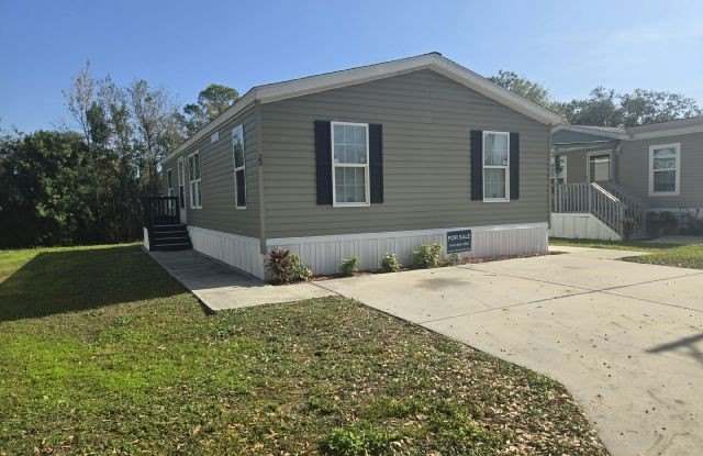 1400 Banana Road photos photos