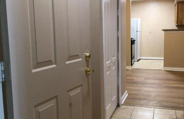 8941 TOWN CENTER CIR #2-103 Gallery 2
