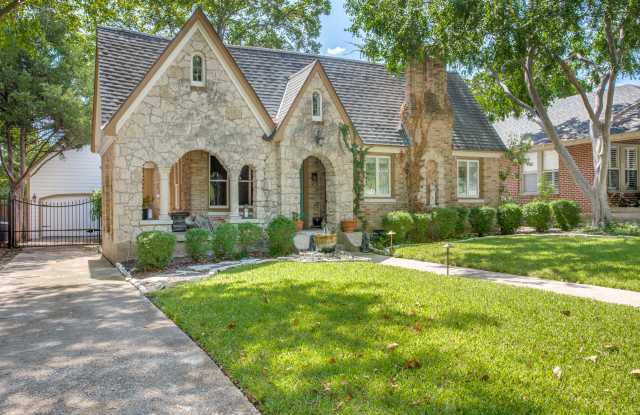 5446 Monticello Ave - 5446 Monticello Avenue, Dallas, TX 75206