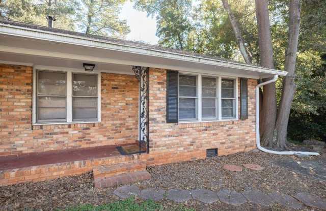2229 S Milledge Avenue photos photos